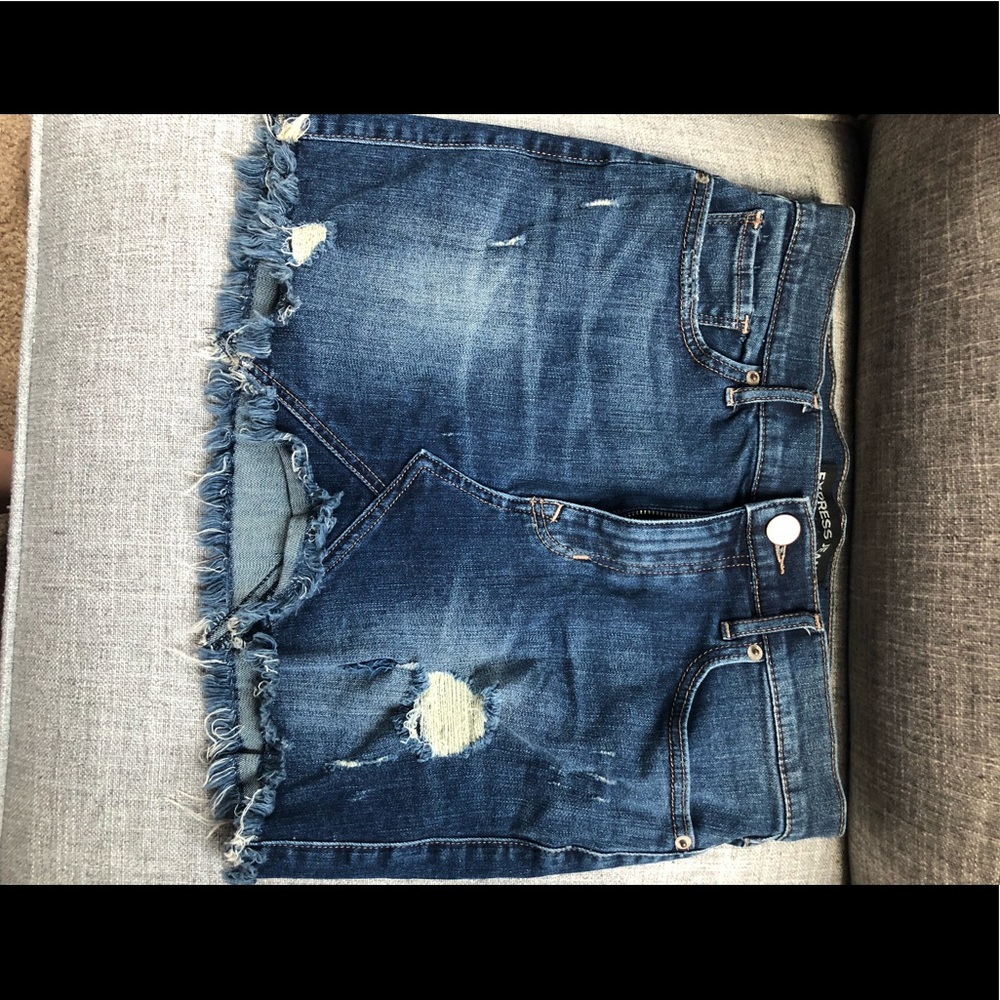Size 6 mini denim skirt